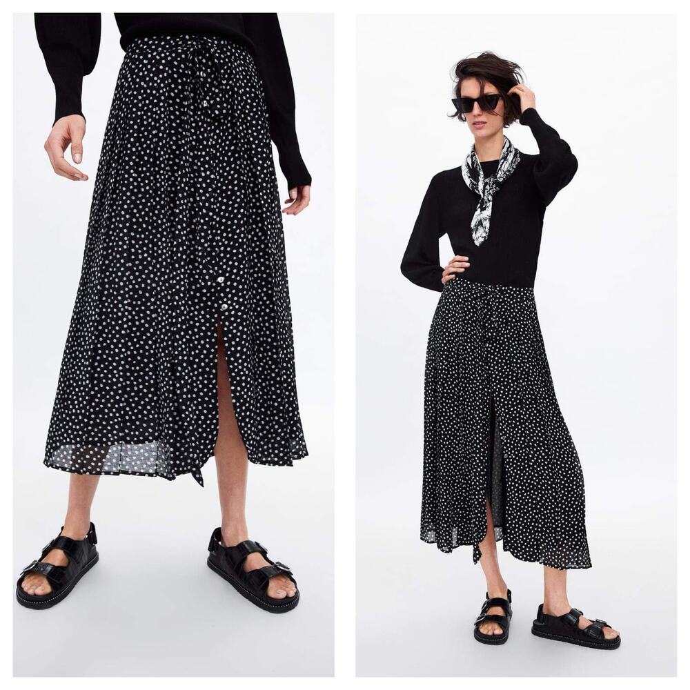 Zara Polka Dot Pleated Midi Skirt Size XS Black Button Front Minimalist Preppy